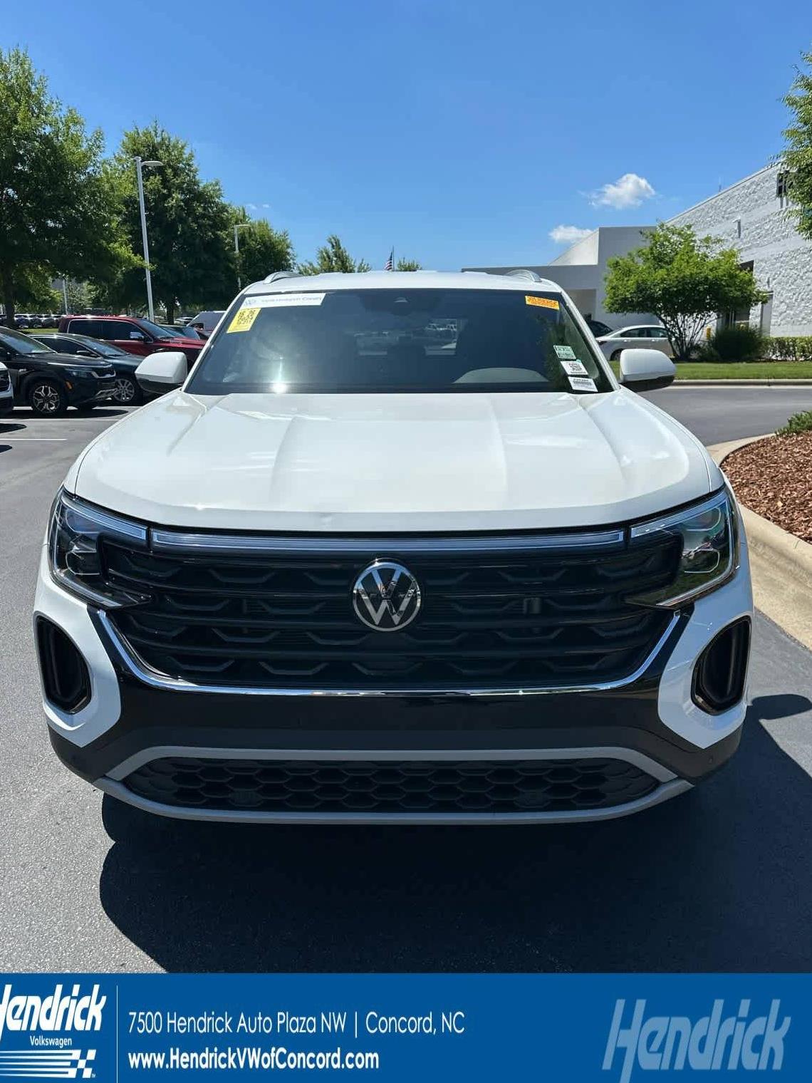 VOLKSWAGEN ATLAS CROSS SPORT 2024 1V2WE2CA3RC234624 image